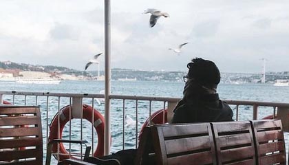 爱游戏在线登录-【欧洲杯】莱万2中楣+2球追平 瑞典绝杀波兰夺头名